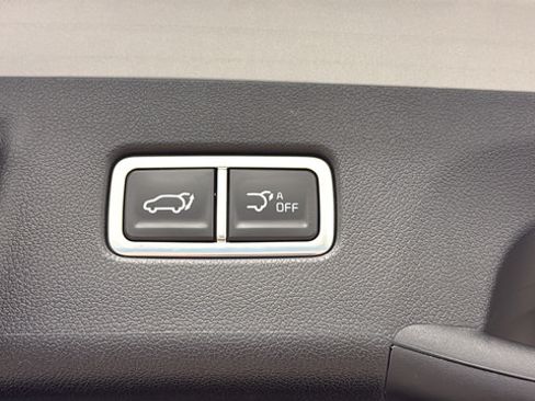 Used 2025 Kia Sorento SX AWD/4WD image 31