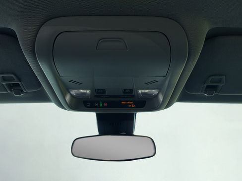 Used 2023 Chevrolet Equinox LT FWD image 21
