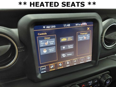 Certified 2019 Jeep Wrangler Unlimited Sahara image 8