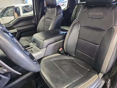 Used 2018 Ford F150 Raptor w/ Equipment Group 802A Luxury AWD/4WD image 14