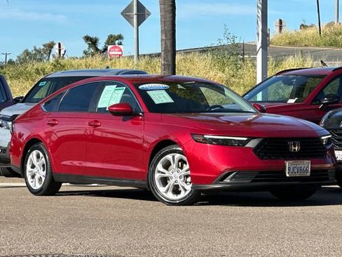 Certified 2023 Honda Accord LX image 3