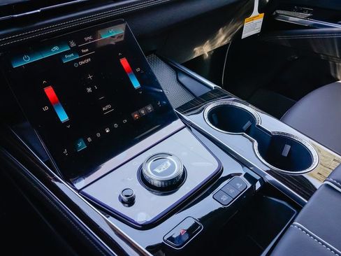 New 2026 Cadillac Escalade 4WD image 15