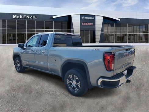 New 2026 GMC Sierra 1500 SLE w/ X31 Off-Road Package image 3