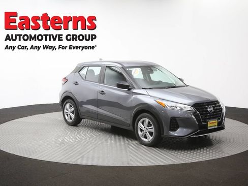 Used 2023 Nissan Kicks S FWD image 47