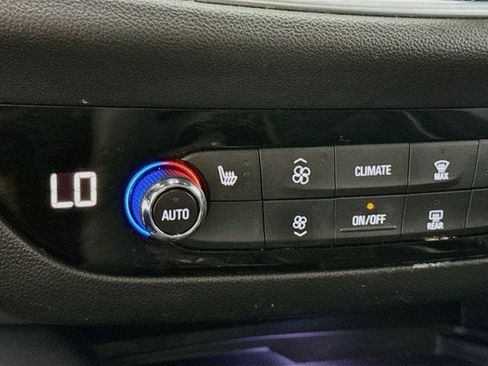Used 2022 Buick Enclave Essence w/ Experience Buick Package AWD/4WD image 20