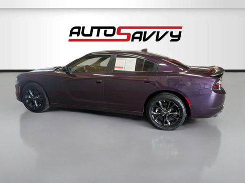 Used 2022 Dodge Charger SXT w/ Blacktop Package AWD/4WD image 4