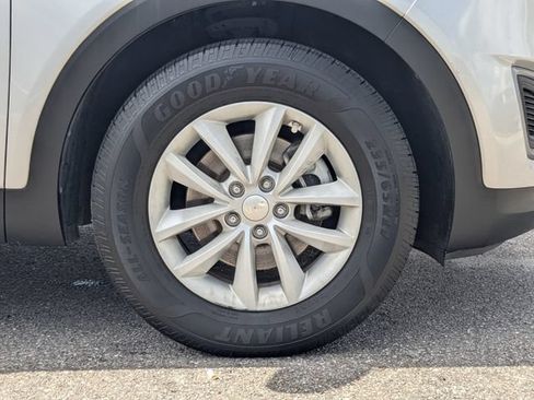Used 2016 Kia Sorento L FWD image 12