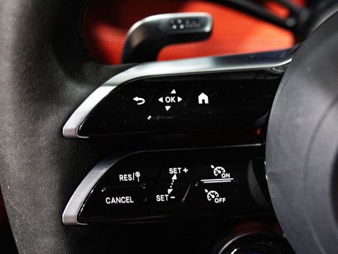 Used 2025 Mercedes-Benz AMG GT 63 image 39