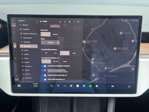 Used 2022 Tesla Model X AWD/4WD image 27