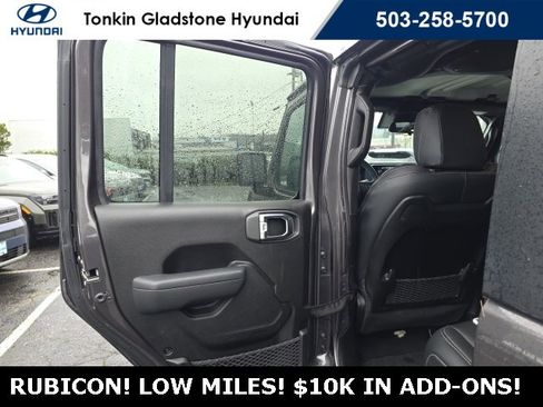 Used 2025 Jeep Wrangler Rubicon image 25