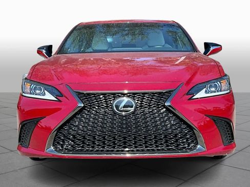 Used 2023 Lexus ES 350 F Sport image 3