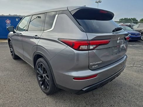 Used 2022 Mitsubishi Outlander SE AWD/4WD image 5