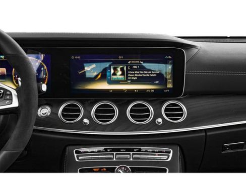 Used 2019 Mercedes-Benz E 63 AMG S image 10