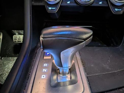 Used 2019 Genesis G70 2.0T Advanced w/ Sport Package image 12