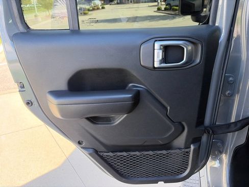 Used 2021 Jeep Wrangler Unlimited Sport AWD/4WD image 33