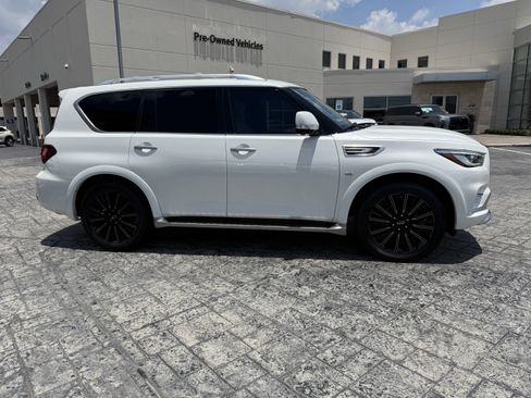 Used 2020 INFINITI QX80 Limited w/ All-Season Package AWD/4WD image 8