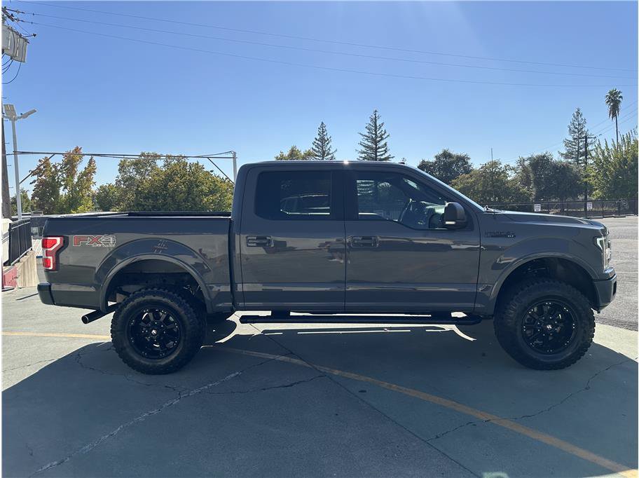Used 2018 Ford F150 XLT w/ Equipment Group 302A Luxury AWD/4WD image 7