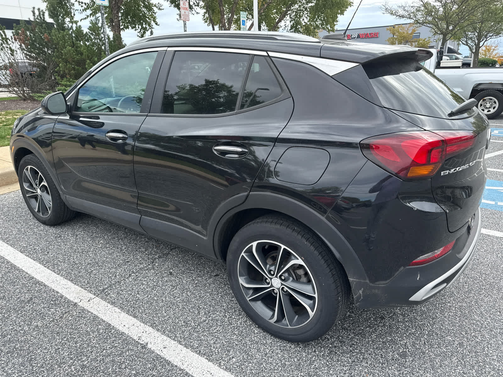Used 2020 Buick Encore GX Select FWD image 3