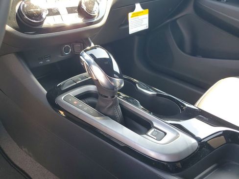 New 2026 Buick Envista Sport Touring image 18