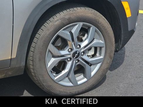 Used 2024 Kia Seltos S AWD/4WD image 10