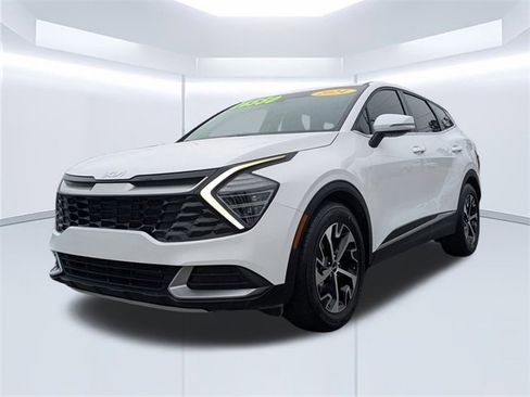 Used 2024 Kia Sportage EX image 9