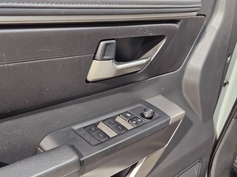 Certified 2025 Toyota Tundra SR5 AWD/4WD image 21