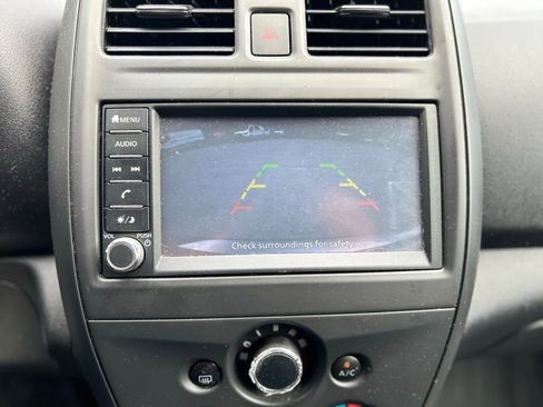 Used 2019 Nissan Versa S Plus FWD image 12