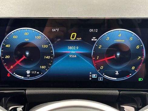 Certified 2023 Mercedes-Benz GLA 250 image 33