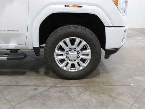 Used 2020 GMC Sierra 2500 Denali w/ Denali Ultimate Package AWD/4WD image 45