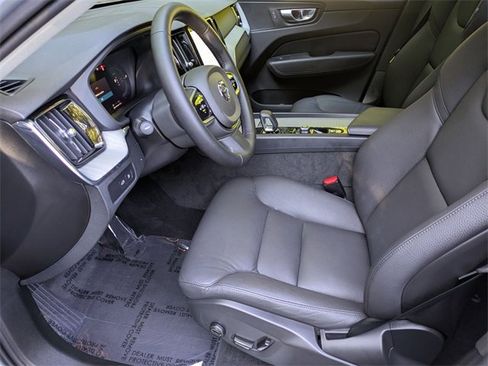 Certified 2025 Volvo XC60 T8 Plus w/ Protection Package Premier image 13