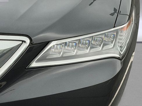 Used 2016 Acura TLX w/ Technology Package FWD image 8