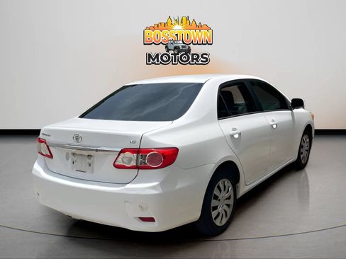 Used 2013 Toyota Corolla LE FWD image 8