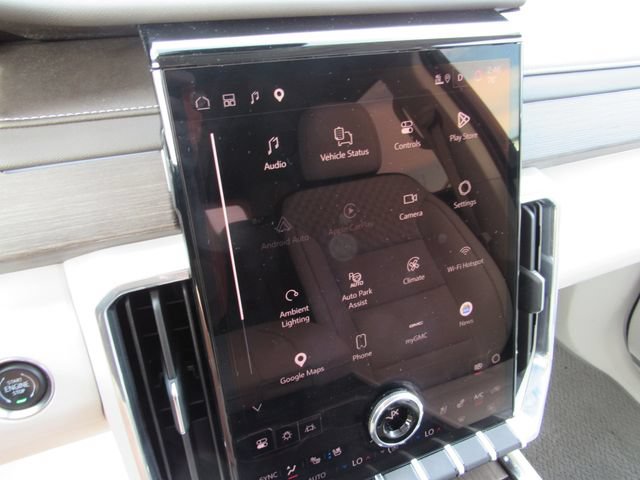 Used 2024 GMC Acadia Denali w/ Super Cruise Package FWD image 20