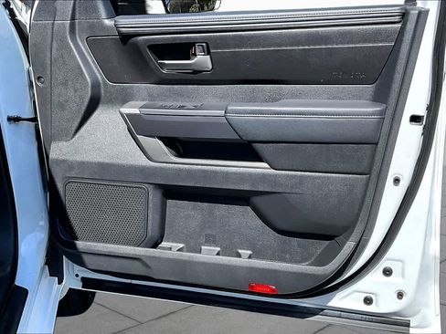 Certified 2025 Toyota Tundra SR5 AWD/4WD image 22