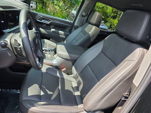 Used 2025 Chevrolet Silverado 1500 RST w/ Convenience Package II AWD/4WD image 23