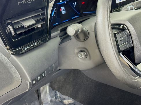 Used 2023 Toyota Mirai w/ Advanced Technology Package RWD image 12