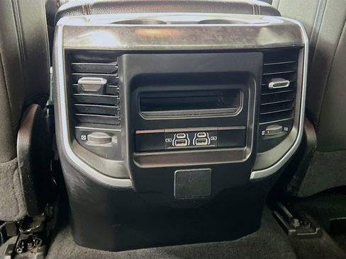 Used 2023 RAM 1500 Big Horn AWD/4WD image 29