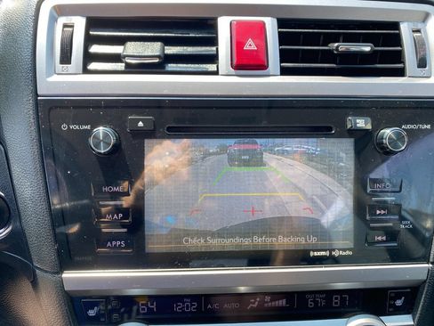 Used 2016 Subaru Outback 3.6R Limited AWD/4WD image 22