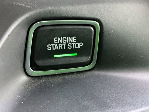 Used 2018 Chevrolet Camaro SS RWD image 21