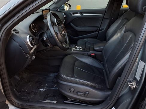 Used 2016 Audi A3 e-tron Premium w/ Audi MMI Navigation Plus image 12