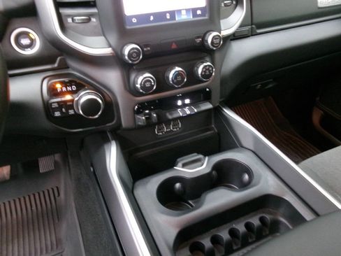 Used 2022 RAM 1500 Big Horn image 34