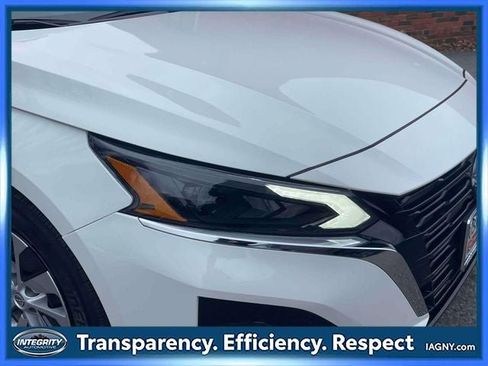 Certified 2025 Nissan Altima 2.5 S image 10