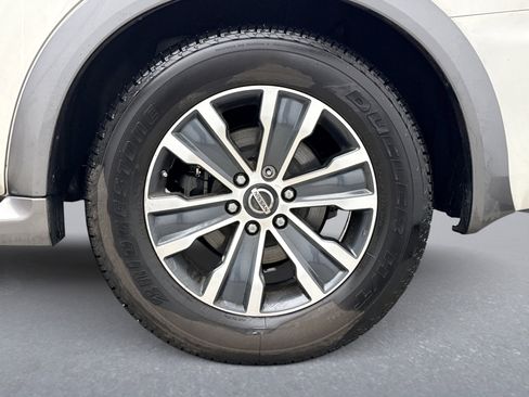 Used 2020 Nissan Armada SL w/ Premium Package image 12