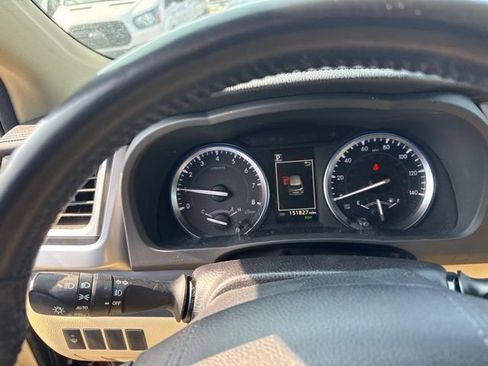 Used 2017 Toyota Highlander XLE AWD/4WD image 13
