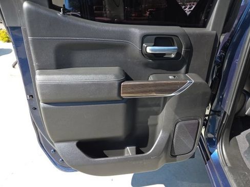 Used 2020 Chevrolet Silverado 1500 RST RWD image 16