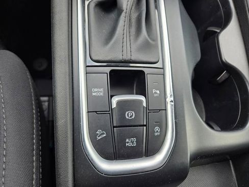 Used 2020 Hyundai Santa Fe SEL w/ Convenience Package image 29