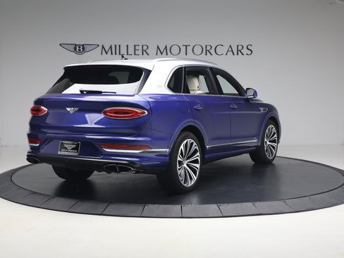 Certified 2022 Bentley Bentayga AWD/4WD image 7