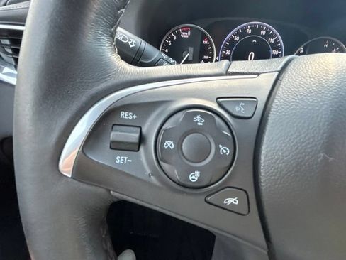 Used 2020 Buick Enclave Avenir w/ Avenir Technology Package AWD/4WD image 12