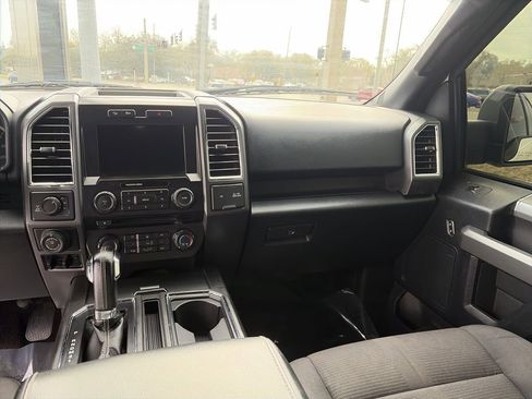 Used 2016 Ford F150 XLT w/ Equipment Group 302A Luxury image 33