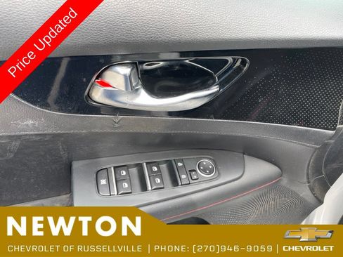 Used 2024 Kia Forte GT FWD image 8